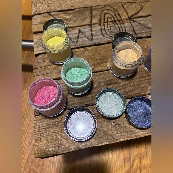 365-You Are Colourful ❤️ Mica Powder - Picture 3 of 5